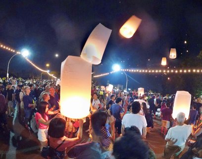 Yi Peng Lantern Festival Night Celebration in Chiang Mai, Thailand